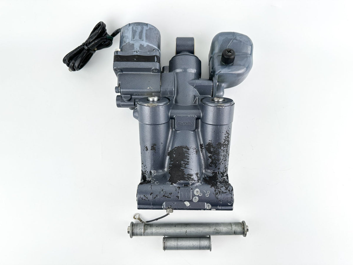 2007 Yamaha 115 HP 4 Stroke Outboard Power Trim Tilt Unit 68V-43800-00-4D OEM