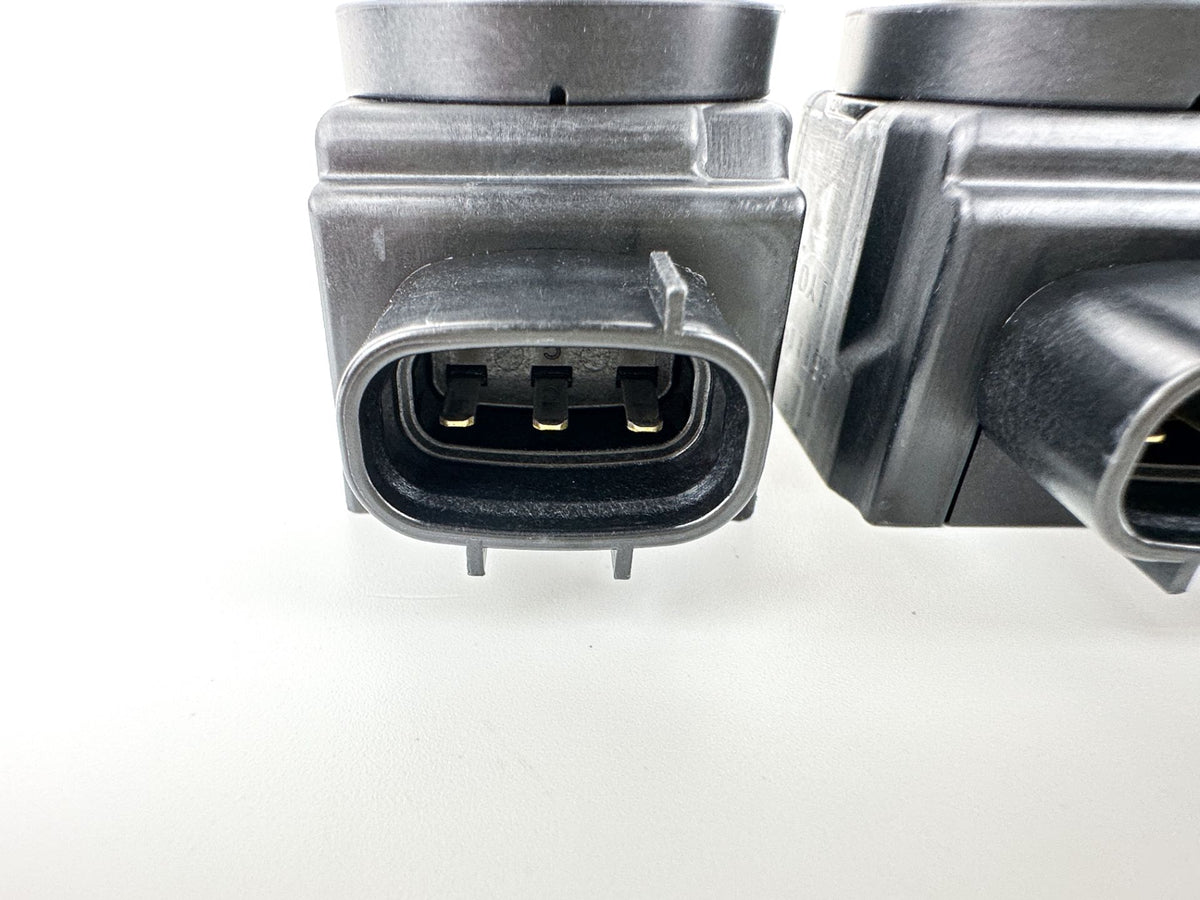 2012 Yamaha 250 HP 4 Stroke Outboard Ignition Coil Set 6CB-82310-00-00 OEM
