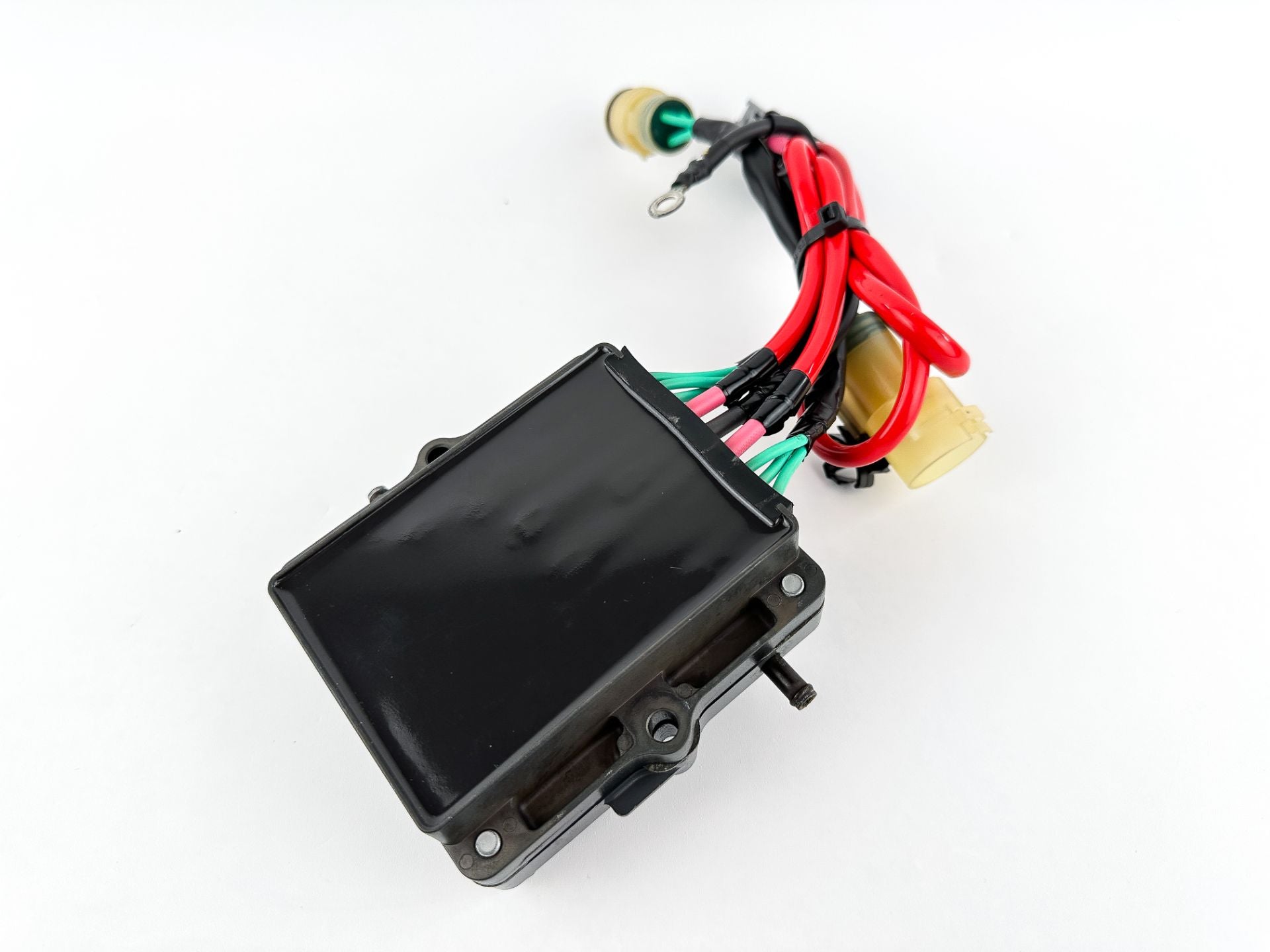 2013 Yamaha 350 HP 4 Stroke Outboard Rectifier & Regulator 6AW-81960-01-00 OEM