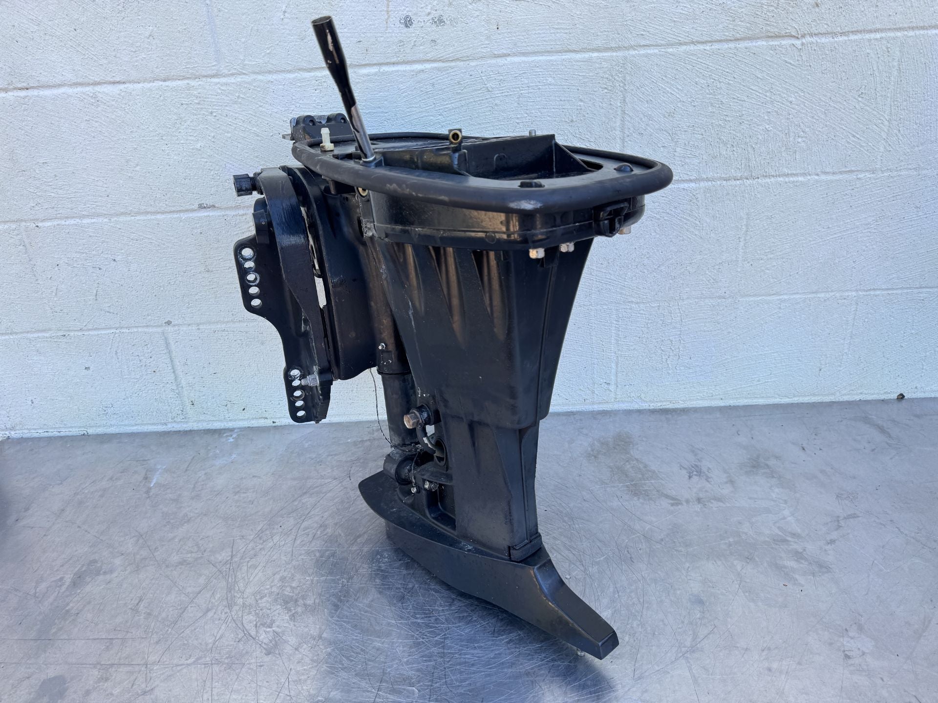 2007 Mercury 60 HP 4 Stroke Outboard Complete Midsection & Swivel Bracket 852421T5
