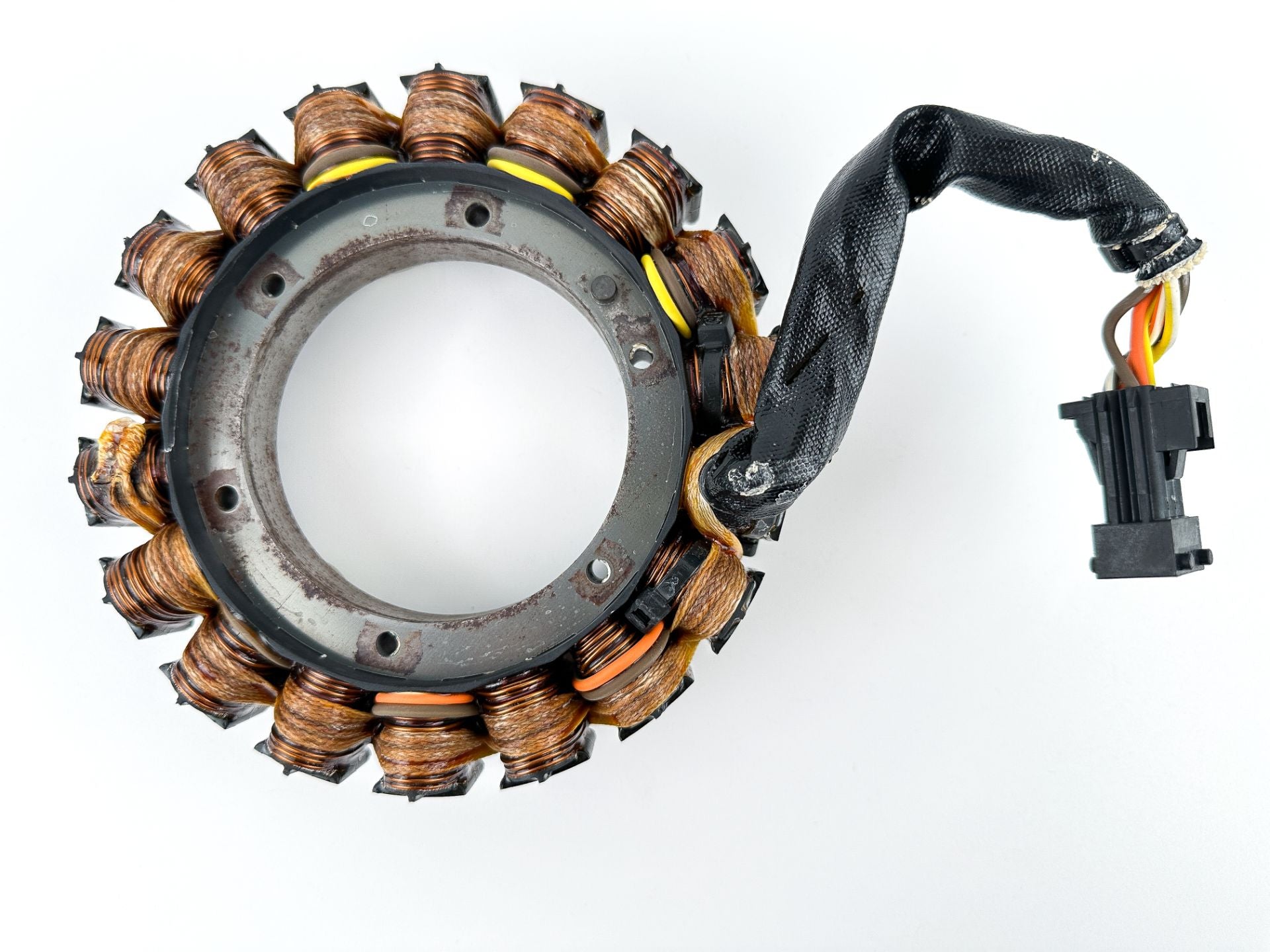 2013 Evinrude 250 HP 2 Stroke Outboard Stator Assembly 0586948 OEM