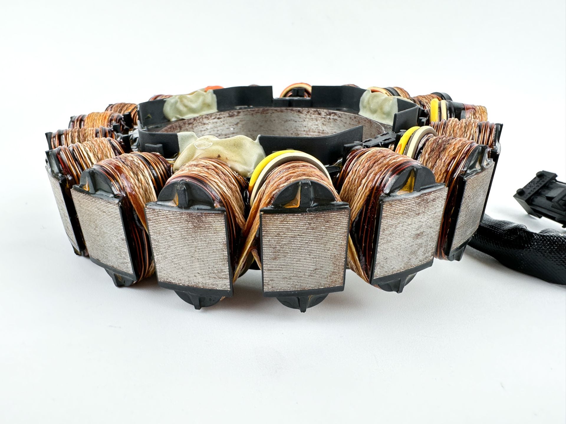 2013 Evinrude 250 HP 2 Stroke Outboard Stator Assembly 0586948 OEM