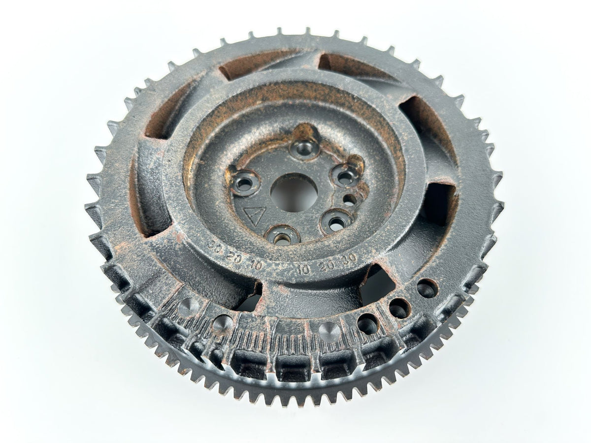 2001 Evinrude 115 HP 2 Stroke Outboard Flywheel 0586526 OEM