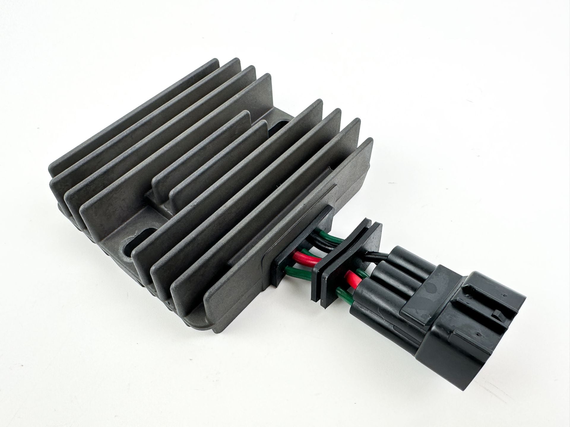 2012 Yamaha 115 HP 4 Stroke Outboard Rectifier & Regulator 68V-81960-10-00 OEM