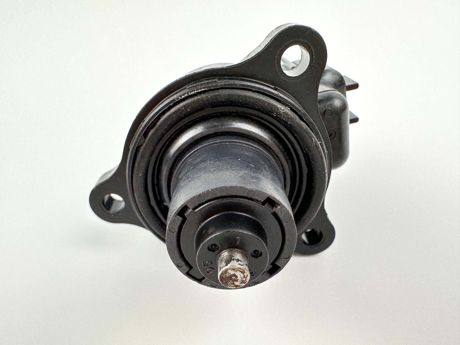 2000-2011 Yamaha 115HP 4 Stroke Outboard IAC Control Valve 68V-1312A-00-00