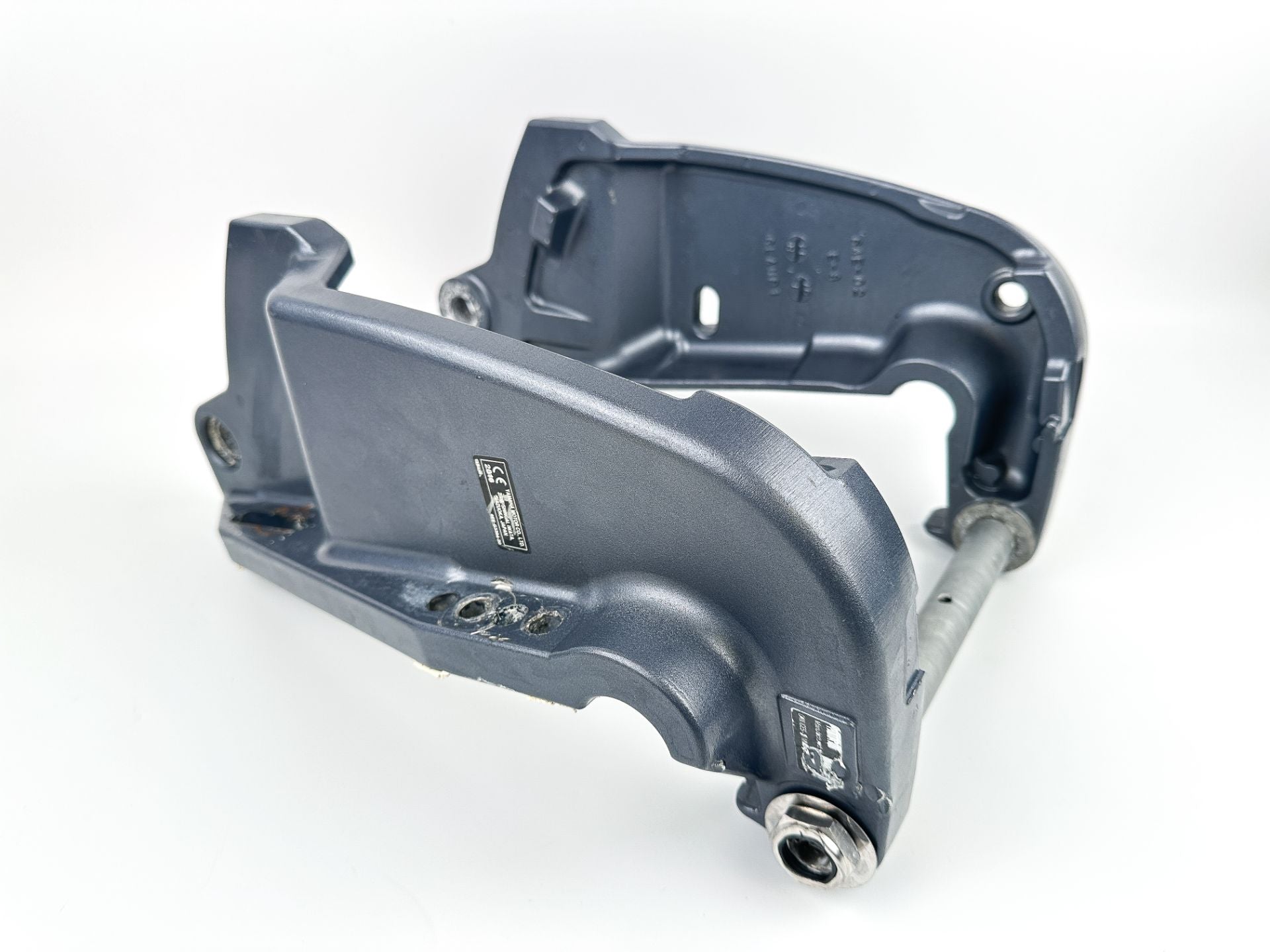 2016 Yamaha 150 HP 4 Stroke Outboard Clamp Bracket Pair 64E-43112-02-8D OEM