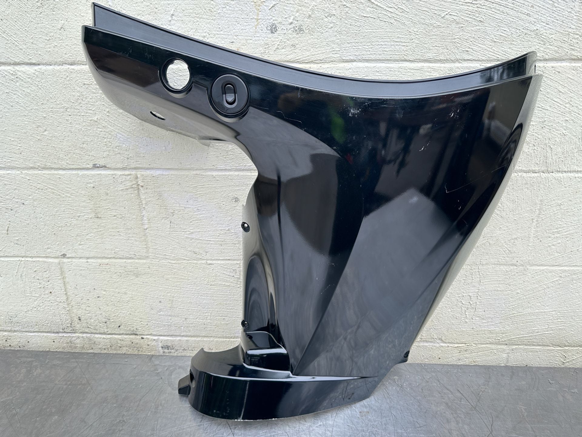 2021 Mercury 150 HP 4 Stroke Outboard Lower Apron Cover 8M0057756 OEM