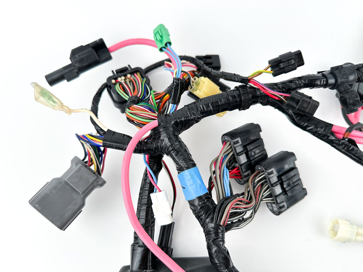 2007 Suzuki 175 HP 4 Stroke Outboard Engine Wire Harness 36610-96J10 OEM