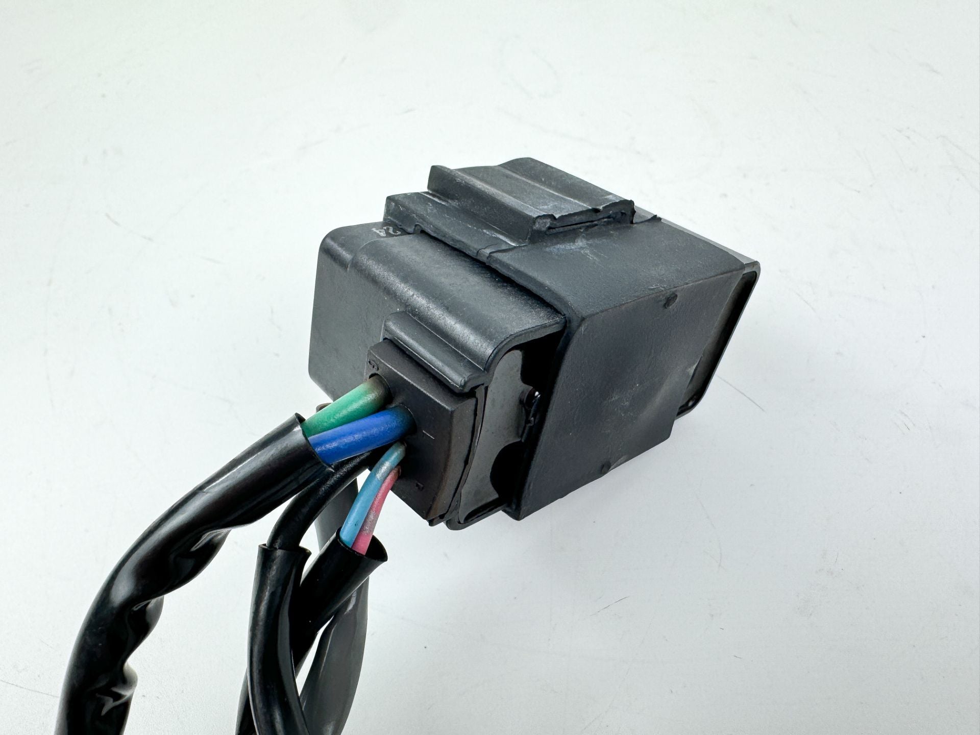 Suzuki Outboard 4 Stroke Trim Tilt Relay 38410-93J12