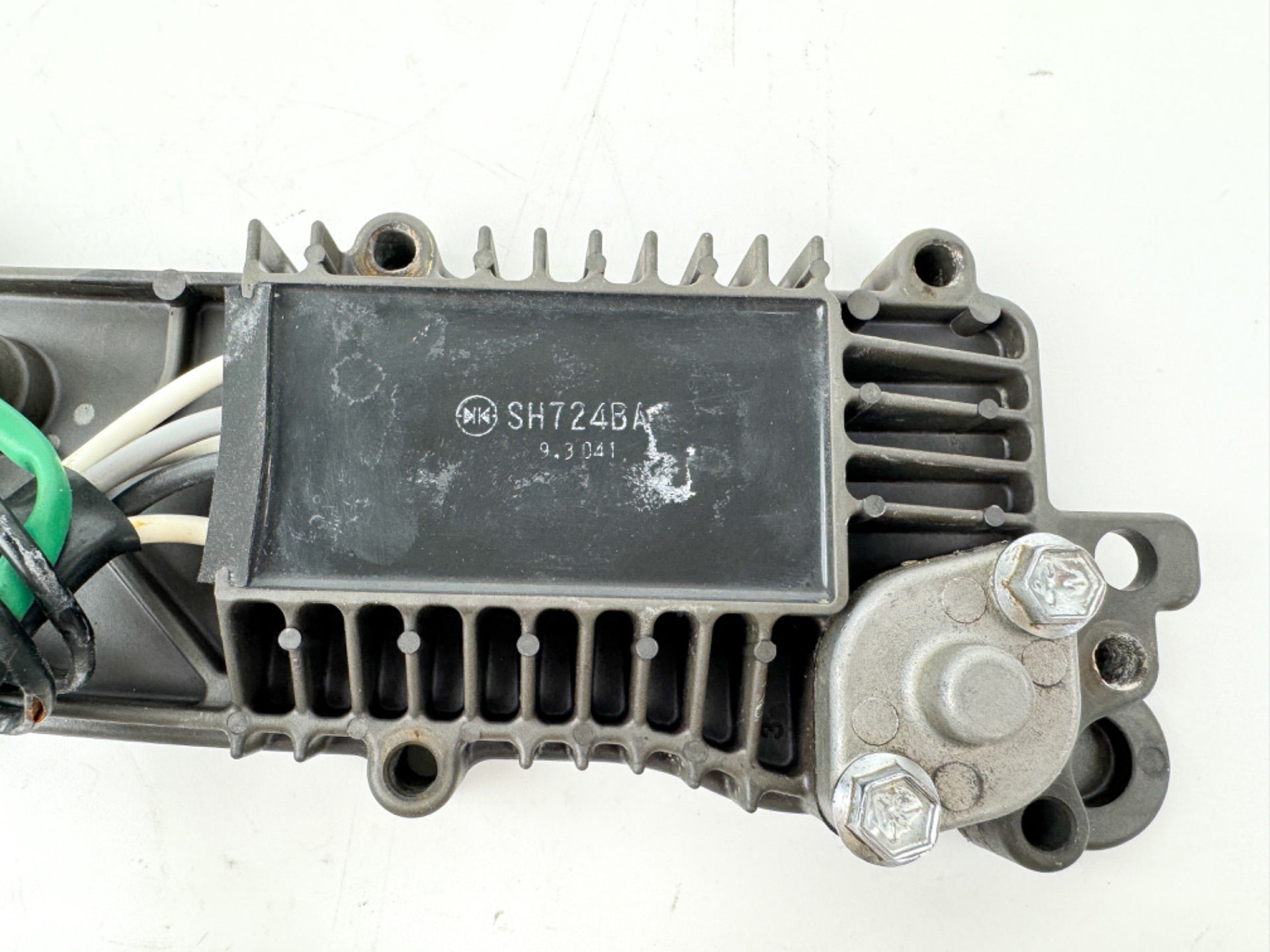 2019 Suzuki 115 HP 4 Stroke Outboard Rectifier & Regulator 32800-92J00 OEM