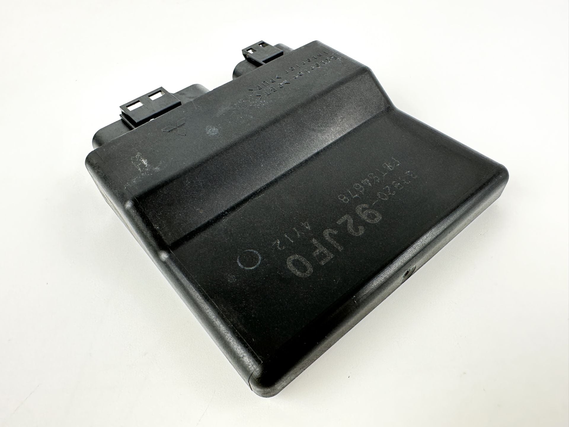 2003 Suzuki 70 HP 4 Stroke Outboard Engine Control Unit ECU 33920-99JF0 OEM