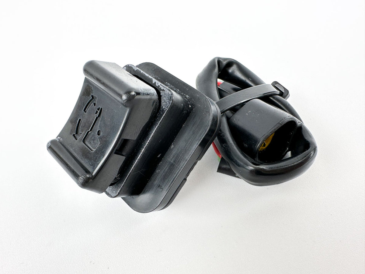 2004 Yamaha 225 HP 4 Stroke Outboard Trim Switch 69J-82563-00-00 OEM
