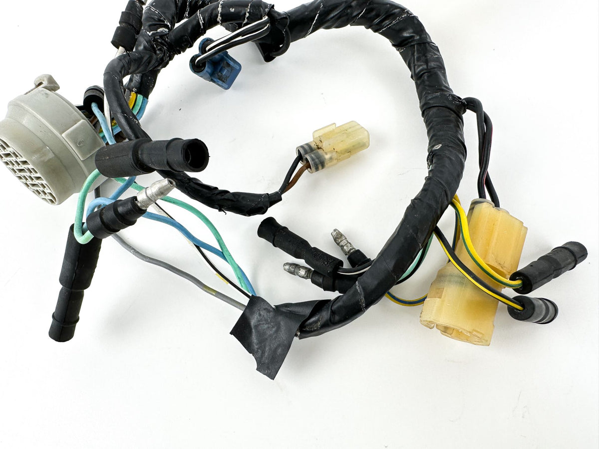1996 Honda 50 HP 4 Stroke Outboard Engine Wire Harness 32520-ZV5-820 OEM