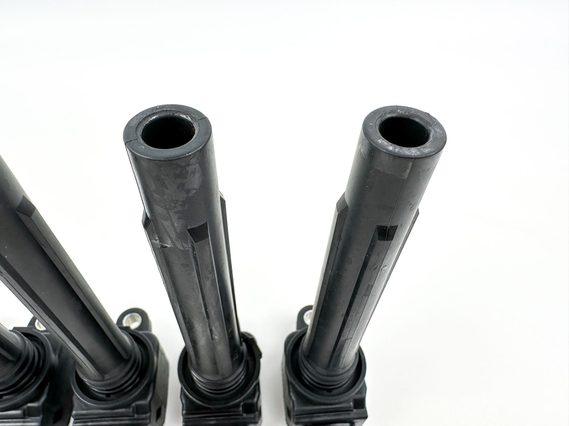 2015 Yamaha 250 HP 4 Stroke Outboard Ignition Coil Set 6CB-82310-00-00 OEM