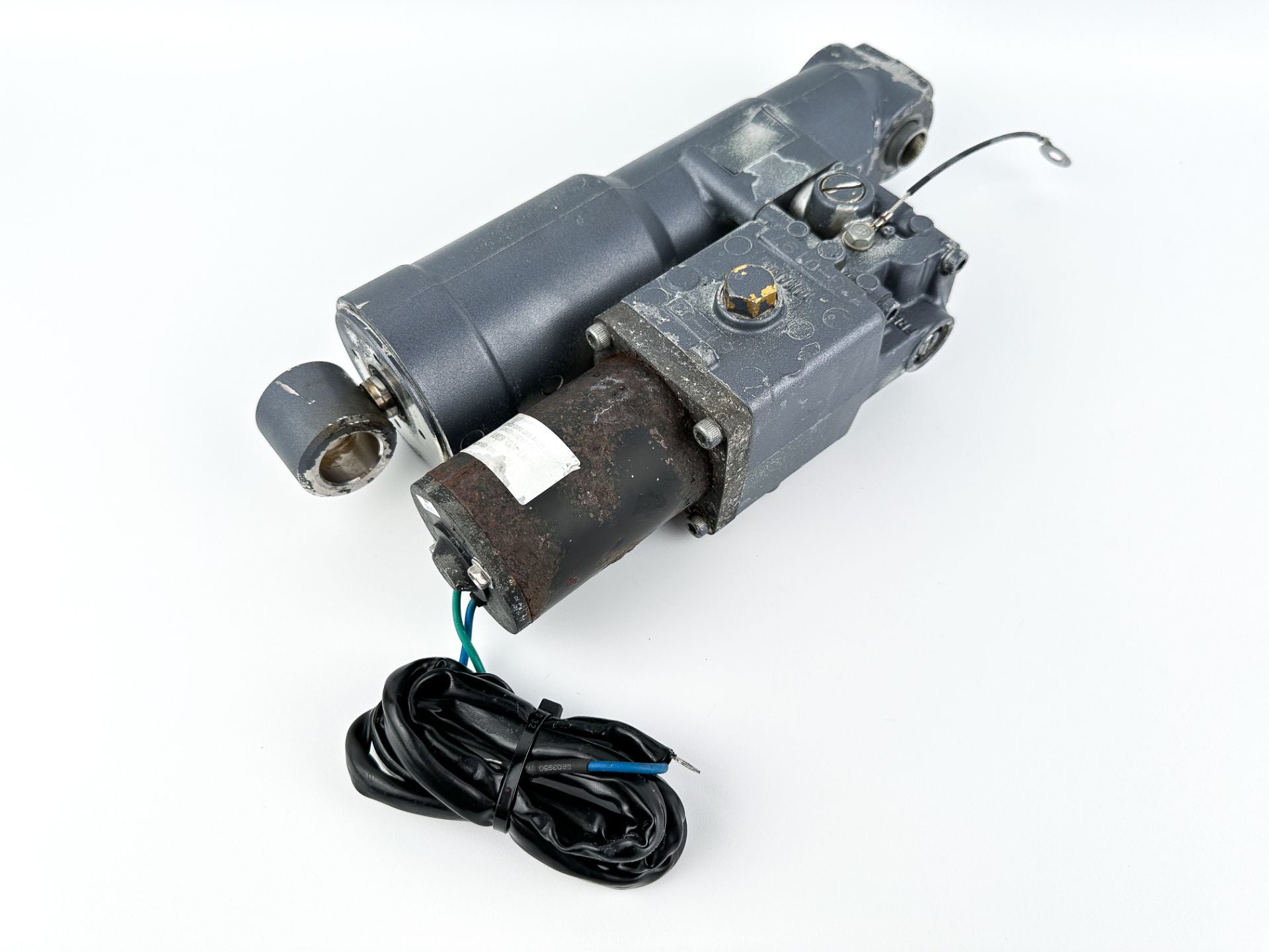 Yamaha 75 80 90 100 HP Outboard Power Trim & Tilt Unit Assembly 67F-43800-01-4D