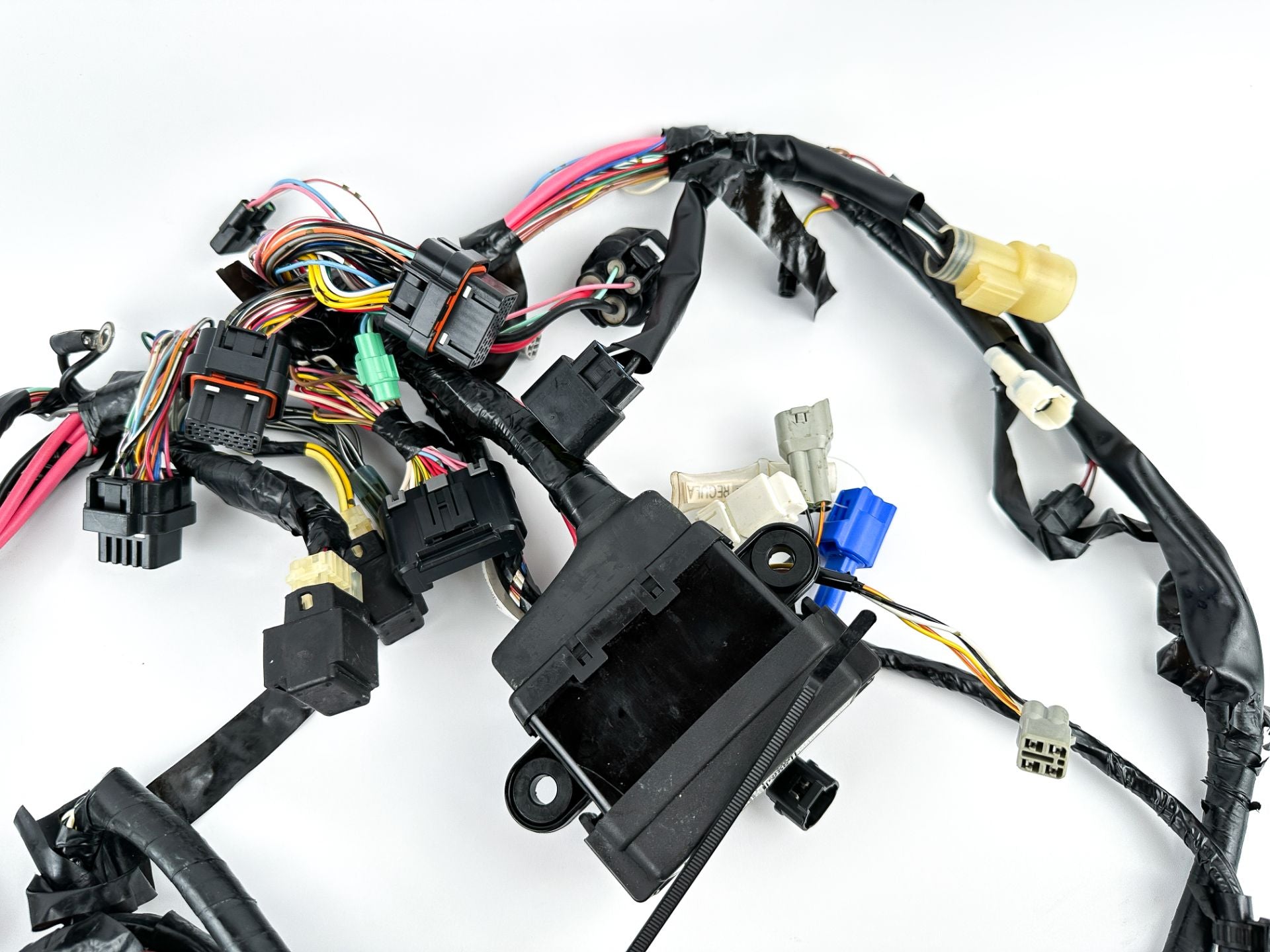 2018 Suzuki 200 HP 4 Stroke Outboard Engine Wire Harness 36610-96L61 OEM