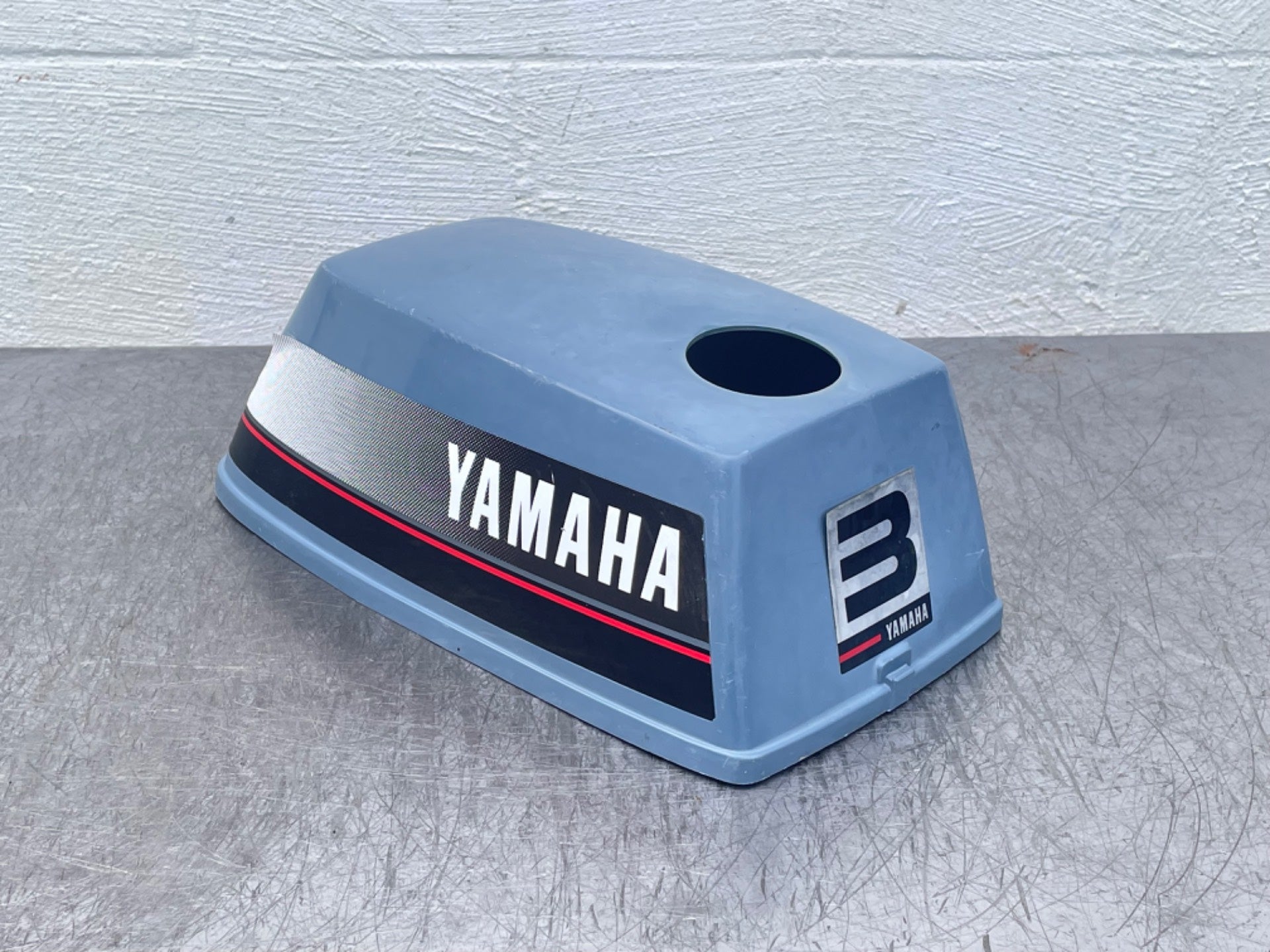 Yamaha 3 HP 3HP Outboard Engine 2 Stroke Top Cover Cowling Hood Assembly