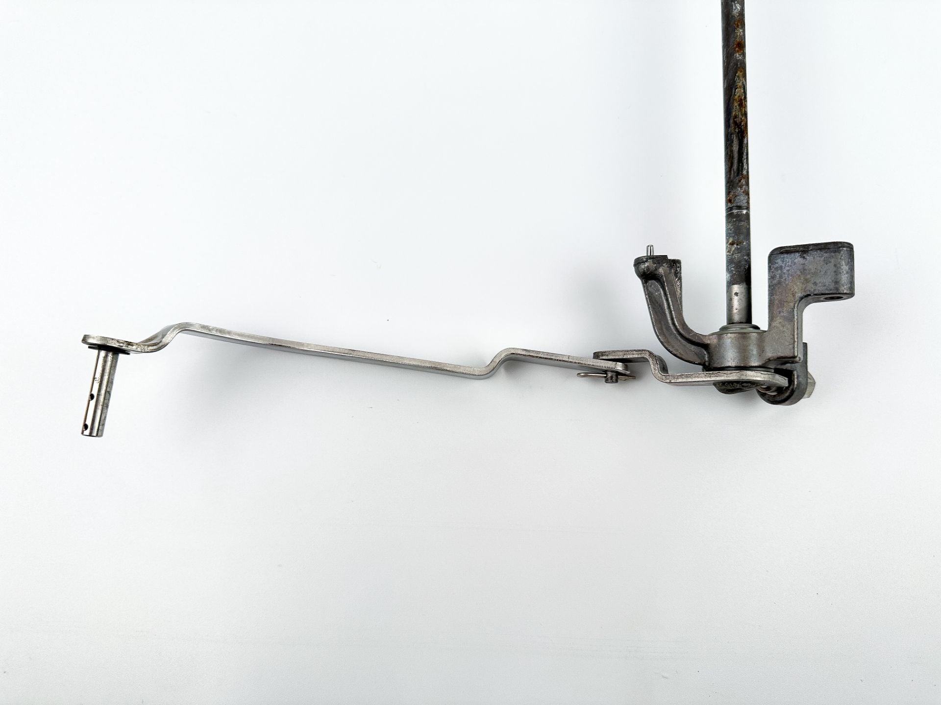2016 Yamaha 150 HP 4 Stroke Outboard Shift Shaft 6DA-44120-11-00 OEM