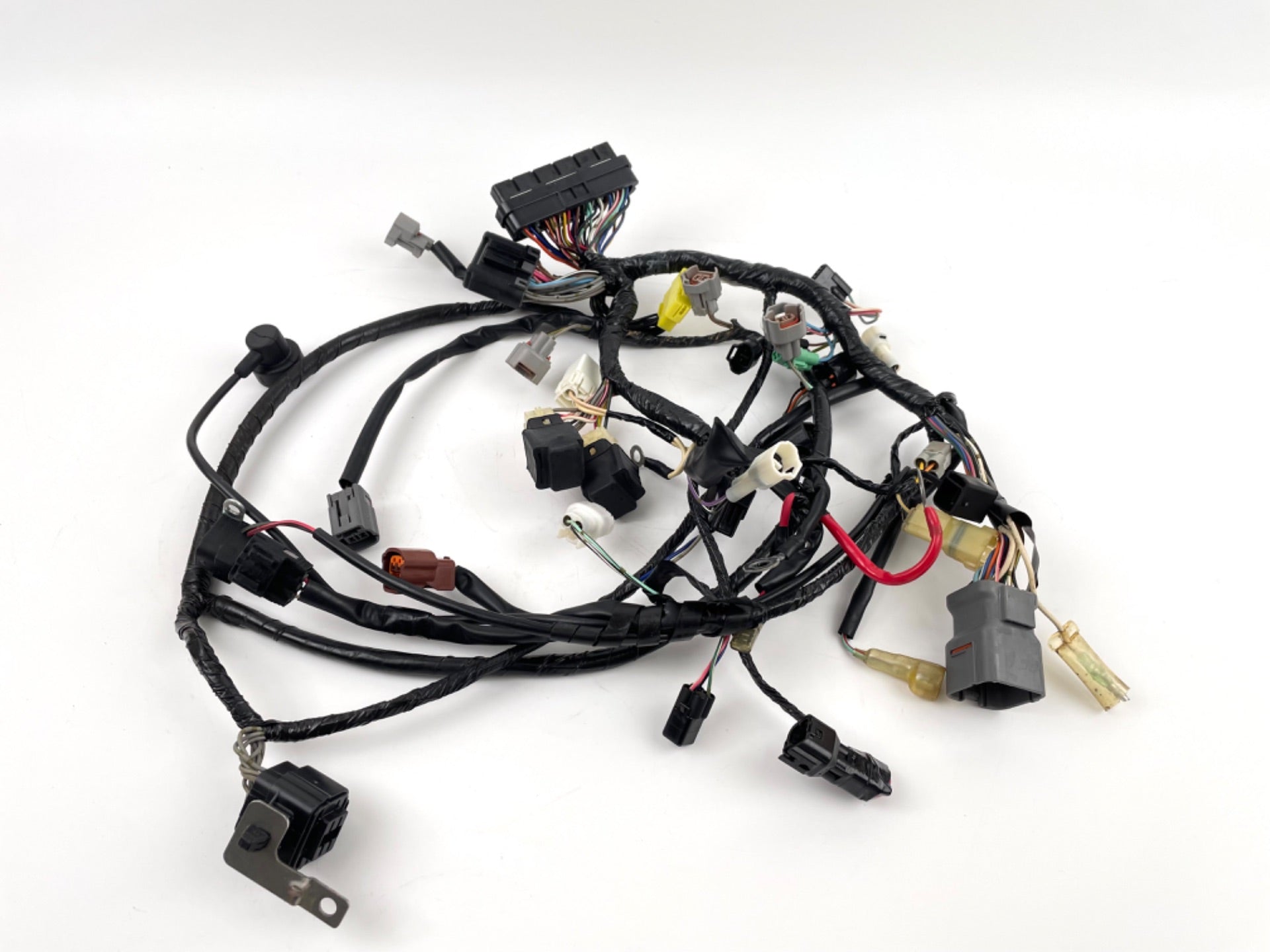 2001 Suzuki 90 HP 4 Stroke Outboard Engine Wire Harness 36610-90J00 OEM