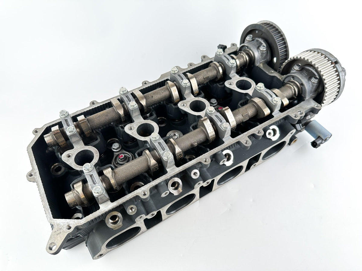 2014 Yamaha 200 HP 4 Stroke Outboard Cylinder Head 6DA-W009A-00-9S OEM