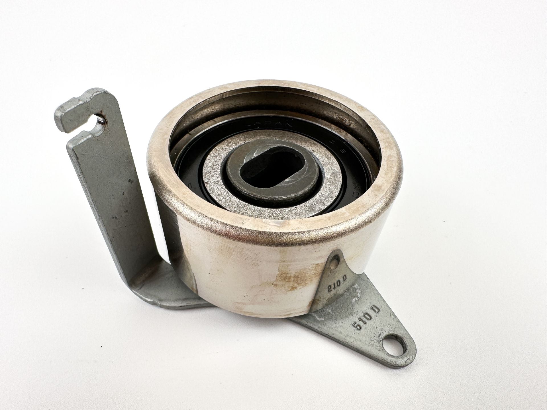 2016 Yamaha 150 HP 4 Stroke Outboard Belt Tensioner 63P-11590-10-00 OEM
