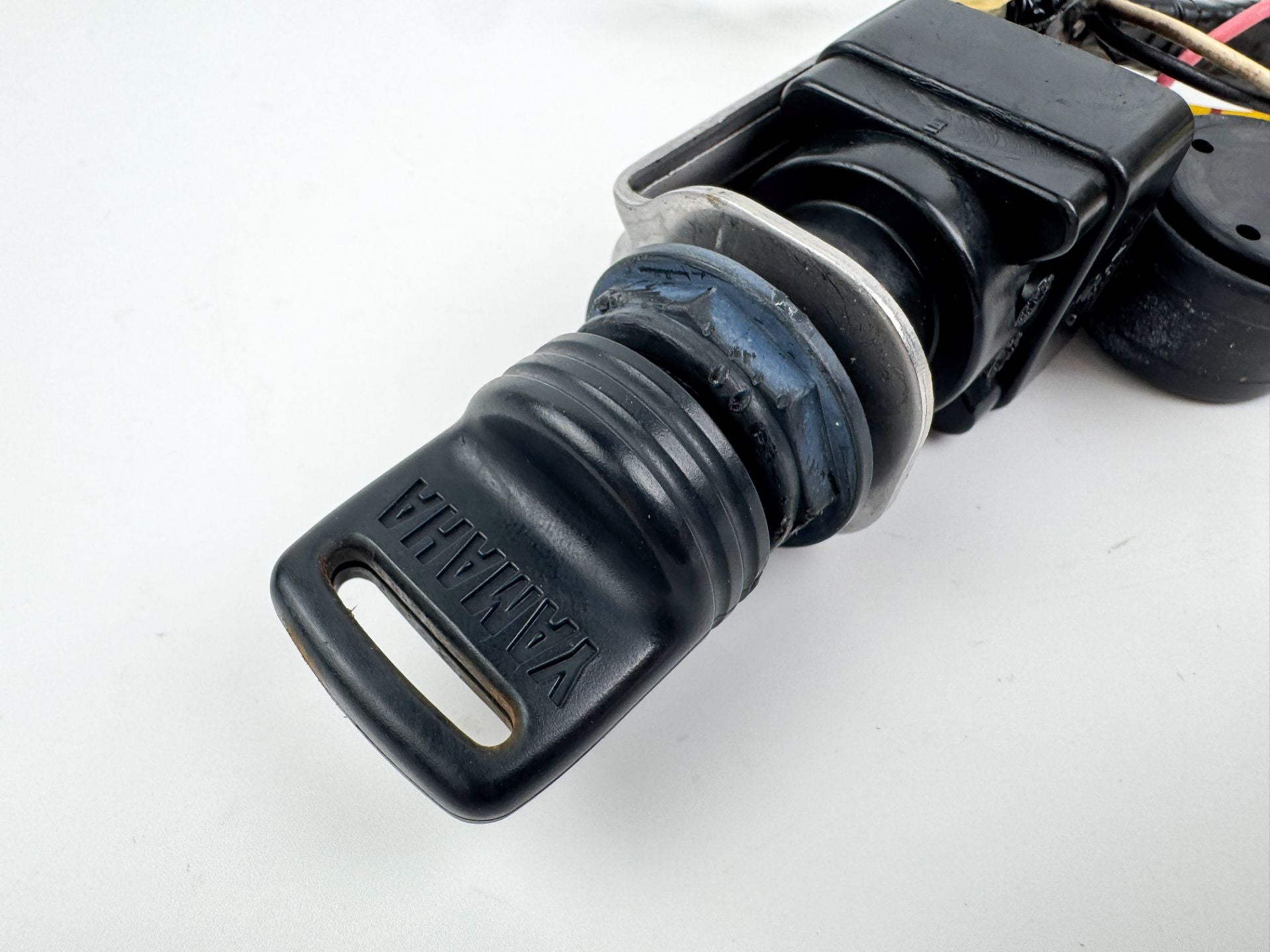 Yamaha Outboard Single Engine Key Switch With Key - Used