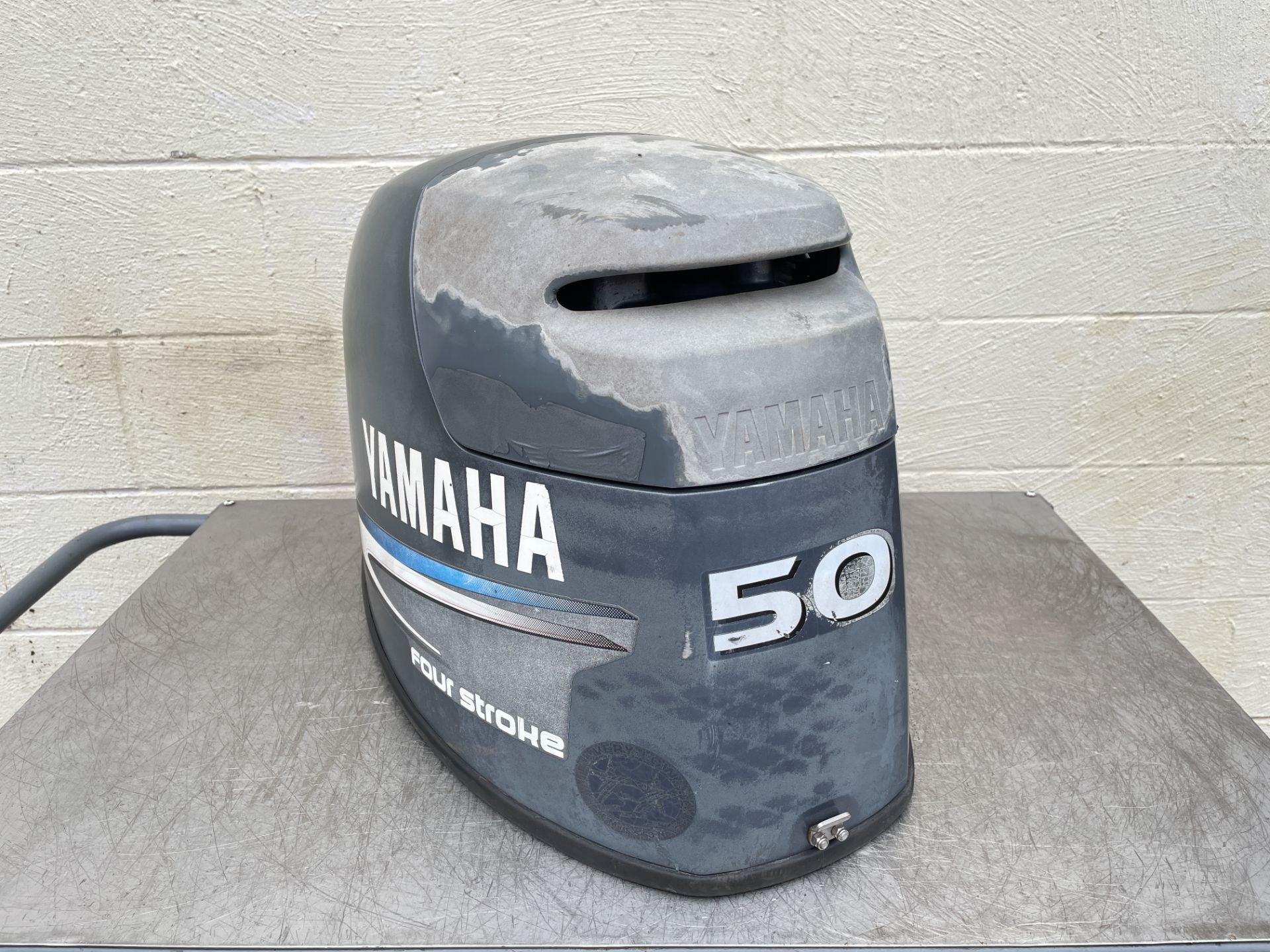 2001 Yamaha 50 HP 4 Stroke Outboard Top Cowling 64J-42610-01-4D OEM