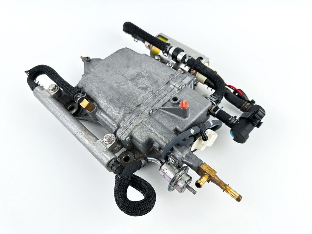 2009 Yamaha 250 HP 4 Stroke Outboard VST Float Chamber Assembly 6P2-14180-04-00 OEM