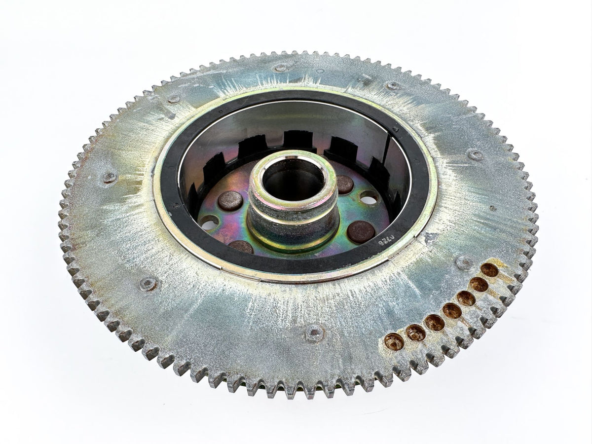 2001 Yamaha 100 HP 4 Stroke Outboard Flywheel Rotor 67F-85550-00-00 OEM