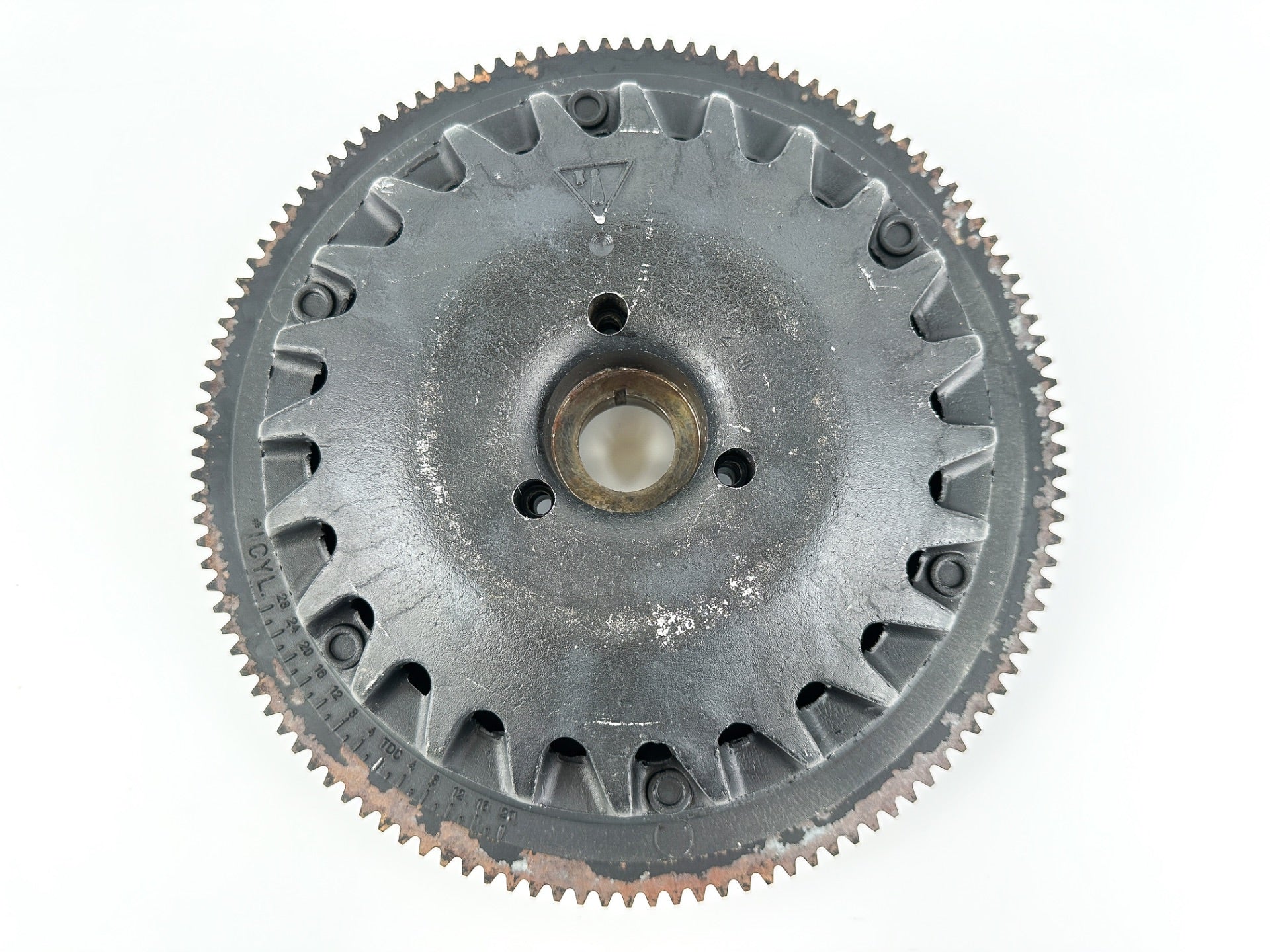 2002 Evinrude 200 HP 2 Stroke Ficht Outboard Flywheel 0586653 OEM