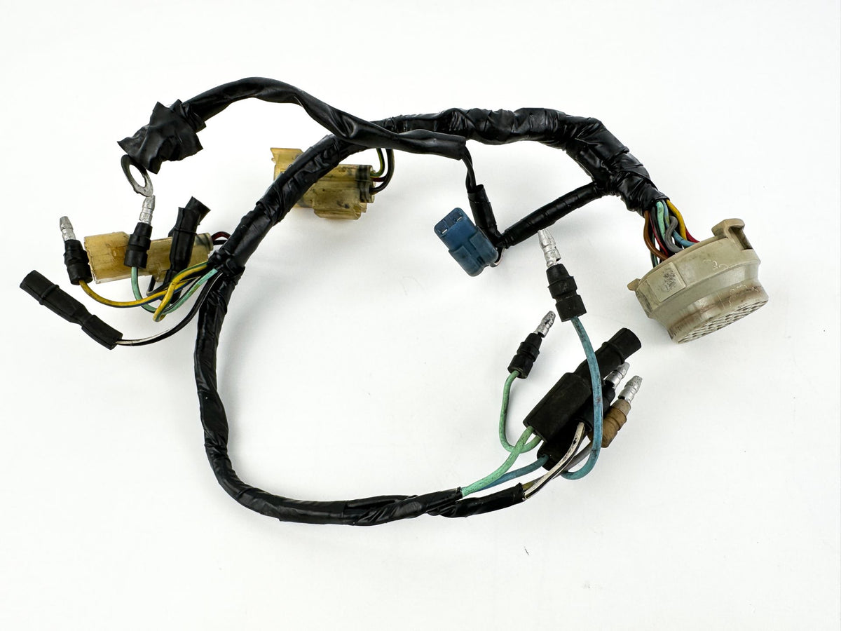 1996 Honda 40 HP 4 Stroke Outboard Engine Wire Harness 32520-ZV5-820 OEM