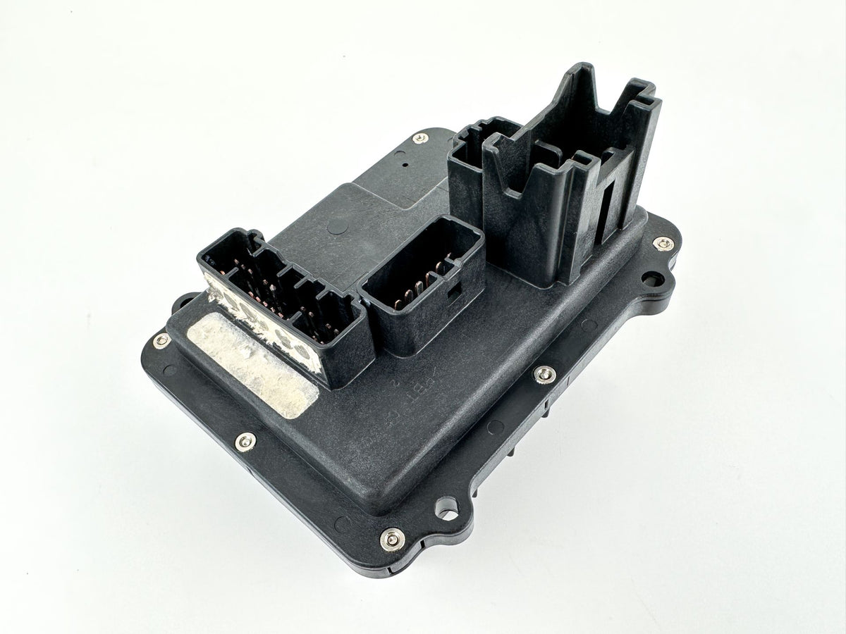 2017 Yamaha 350 HP 4 Stroke Outboard Fuse Box 6AW-82170-03-00 OEM