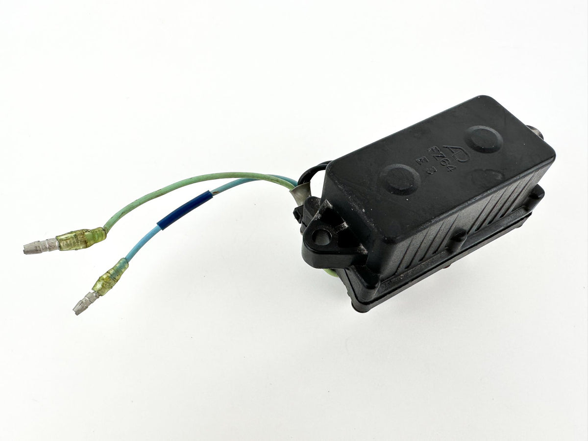 2002 Yamaha 50 HP 2 Stroke Outboard Trim Tilt Relay 6H1-81950-00-00 OEM