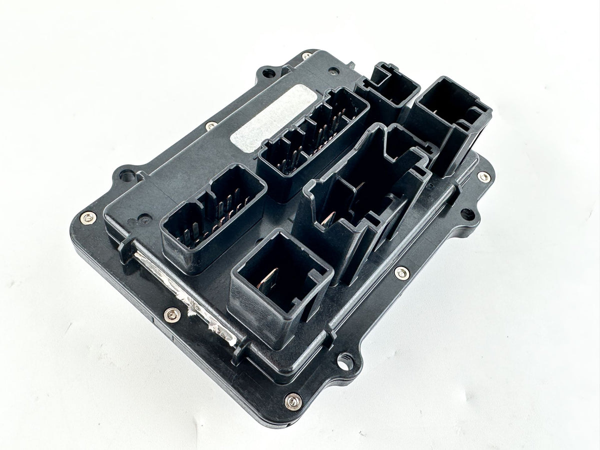 2014 Yamaha 200 HP 4 Stroke Outboard Fuse Box 6DA-82170-00-00 OEM