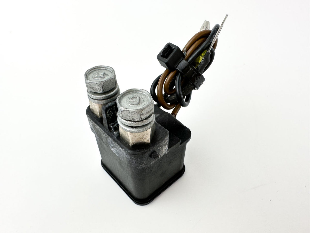 2002 Yamaha 200 HP 4 Stroke Outboard Starter Relay 68V-8194A-00-00 OEM