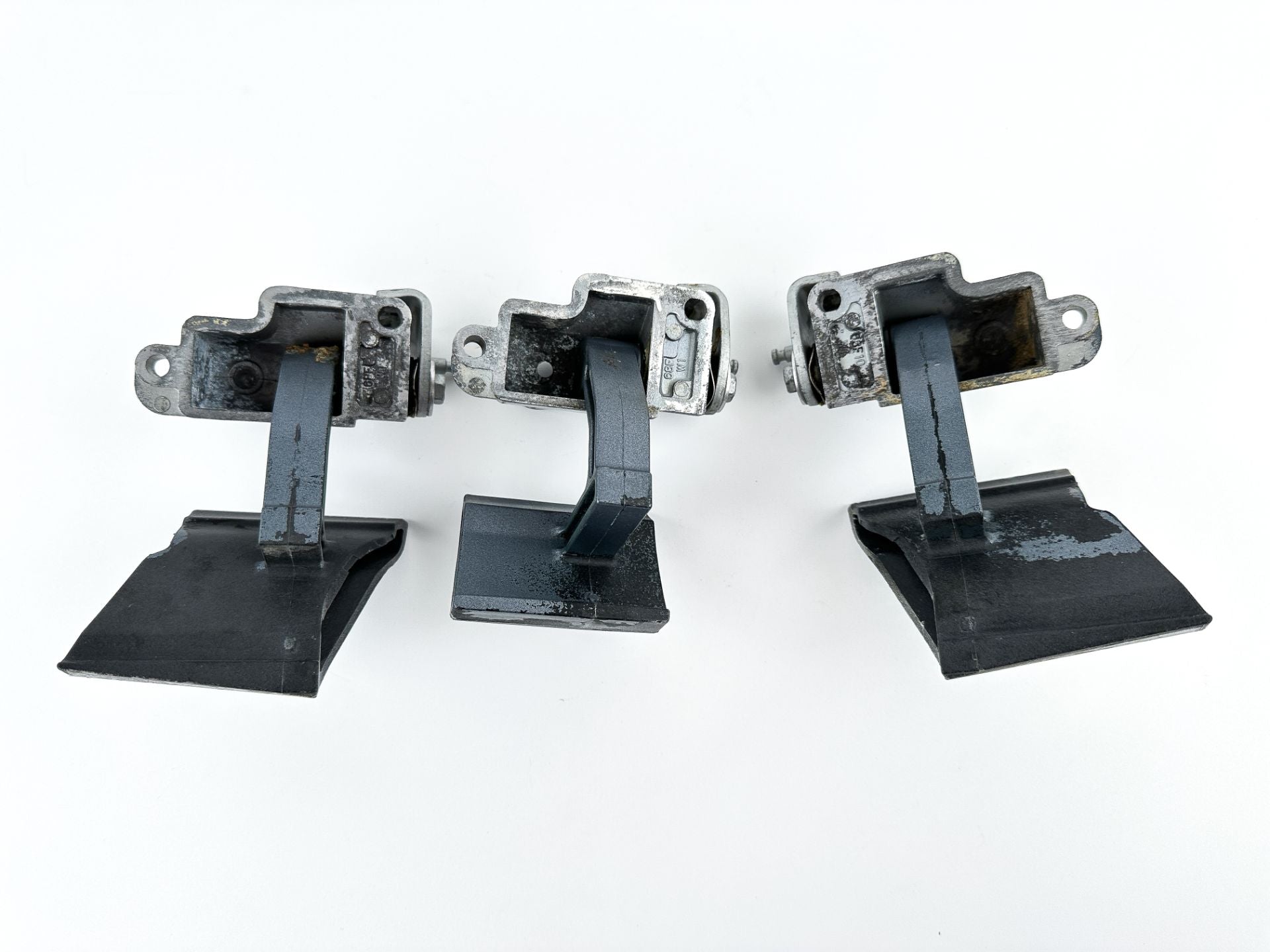 2007 Yamaha 250 HP 4 Stroke Outboard Latch Handle Set 69J-42816-00-8D OEM