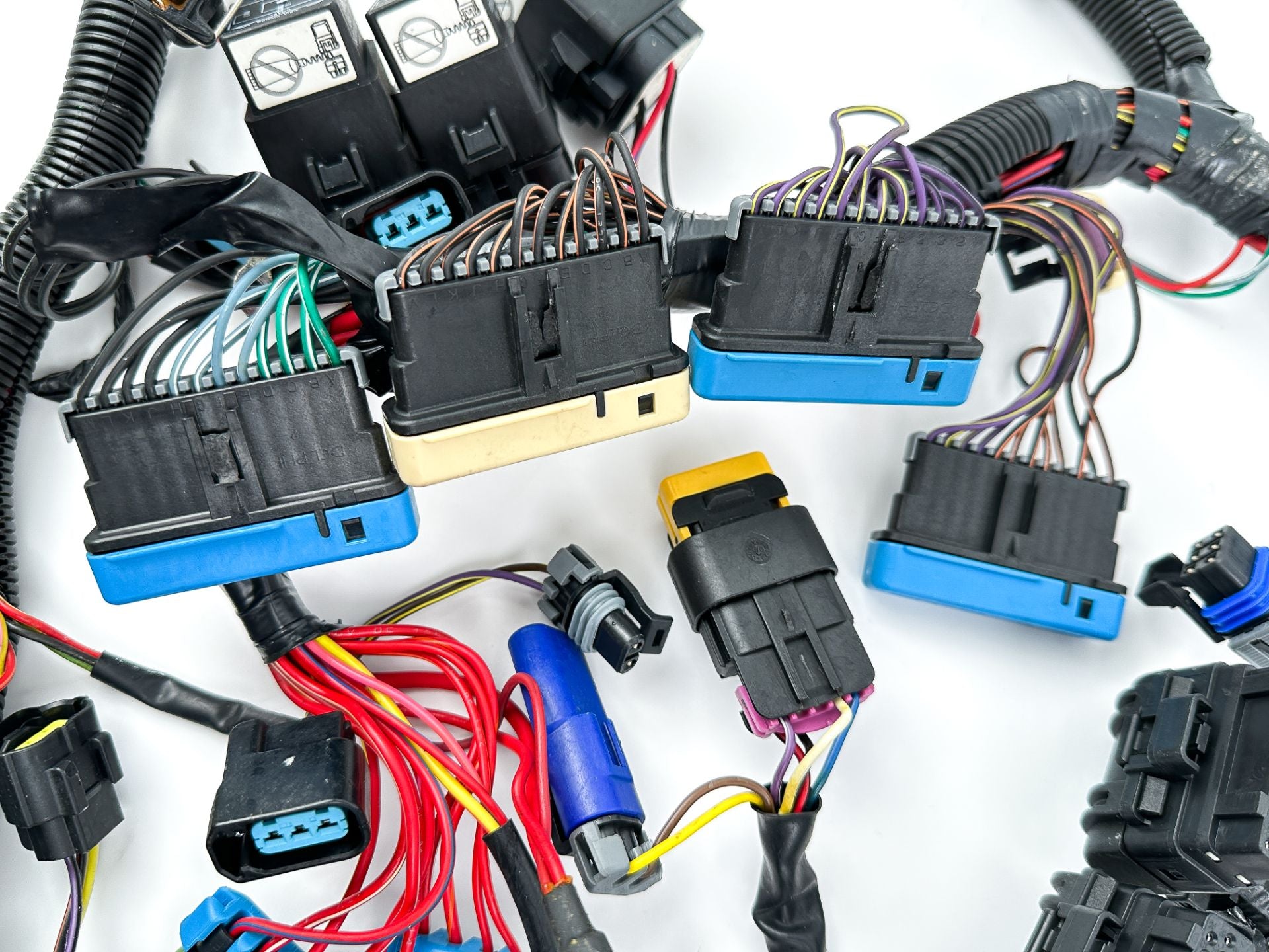 2008 Mercury 300 HP 4 Stroke Outboard Engine Wire Harness 8M0082643 Damaged