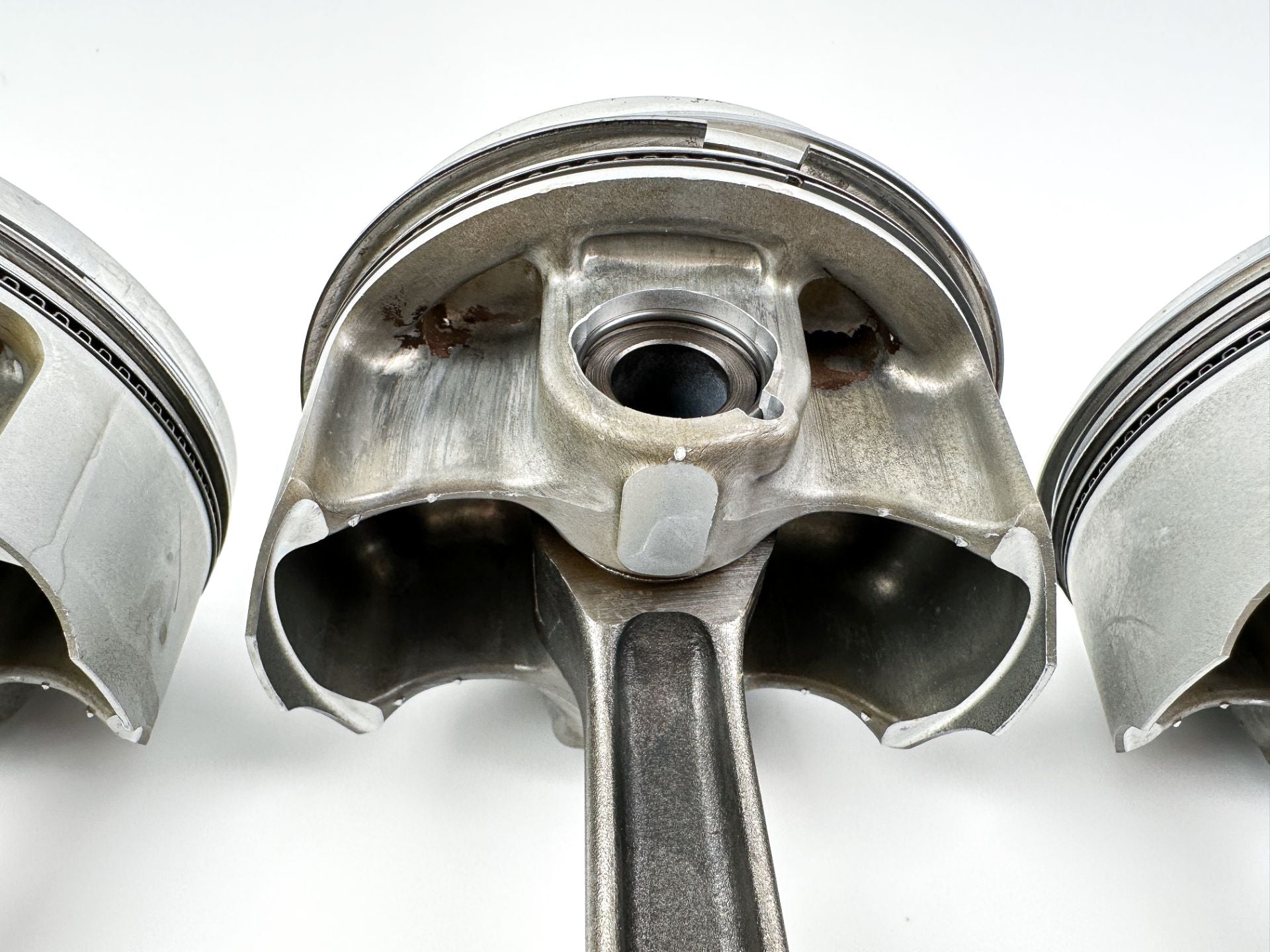 2008 Yamaha 250 HP 4 Stroke Outboard Piston & Connecting Rod Set 69J-W1165-01-00 OEM