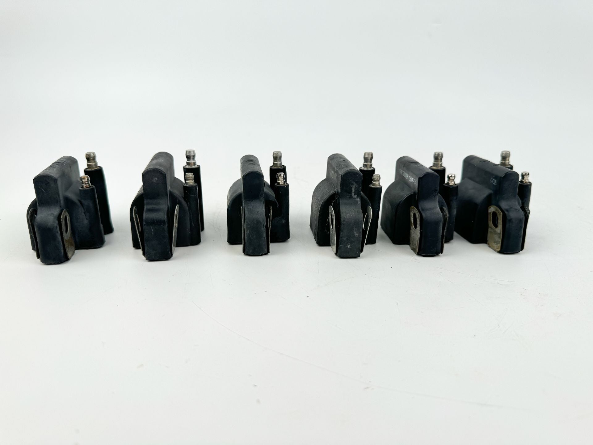 Johnson Evinrude 2 Stroke Outboard Ignition Coil Set Of 6 0582508 582508