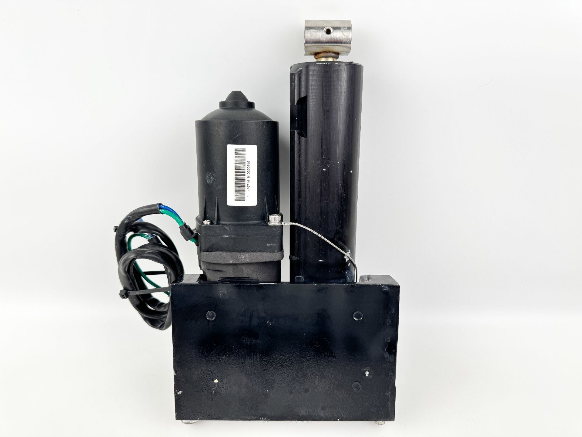 Mercury 70 90 115 120 125 HP Power Tilt and Trim Assembly 8M0090335 Used OEM