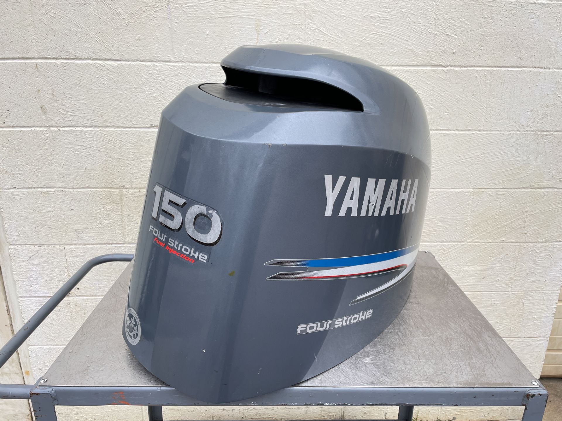 Yamaha F150 150HP 4 Stroke Outboard Top Cover Cowling Hood 2004-2011