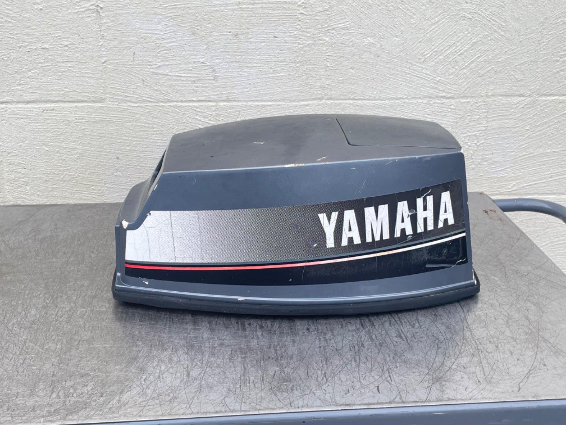 1984-95 Yamaha 15HP 15 HP Outboard 2 Stroke Top Cover Cowling Hood 6E8-42610-13-EK