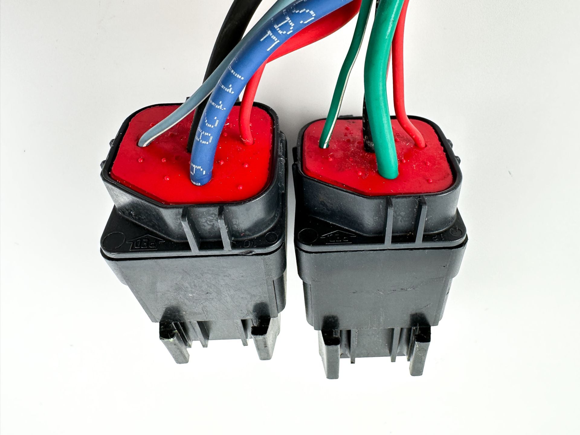 2008 Mercury 300 HP 4 Stroke Outboard Trim Relay Harness 879345T34 OEM