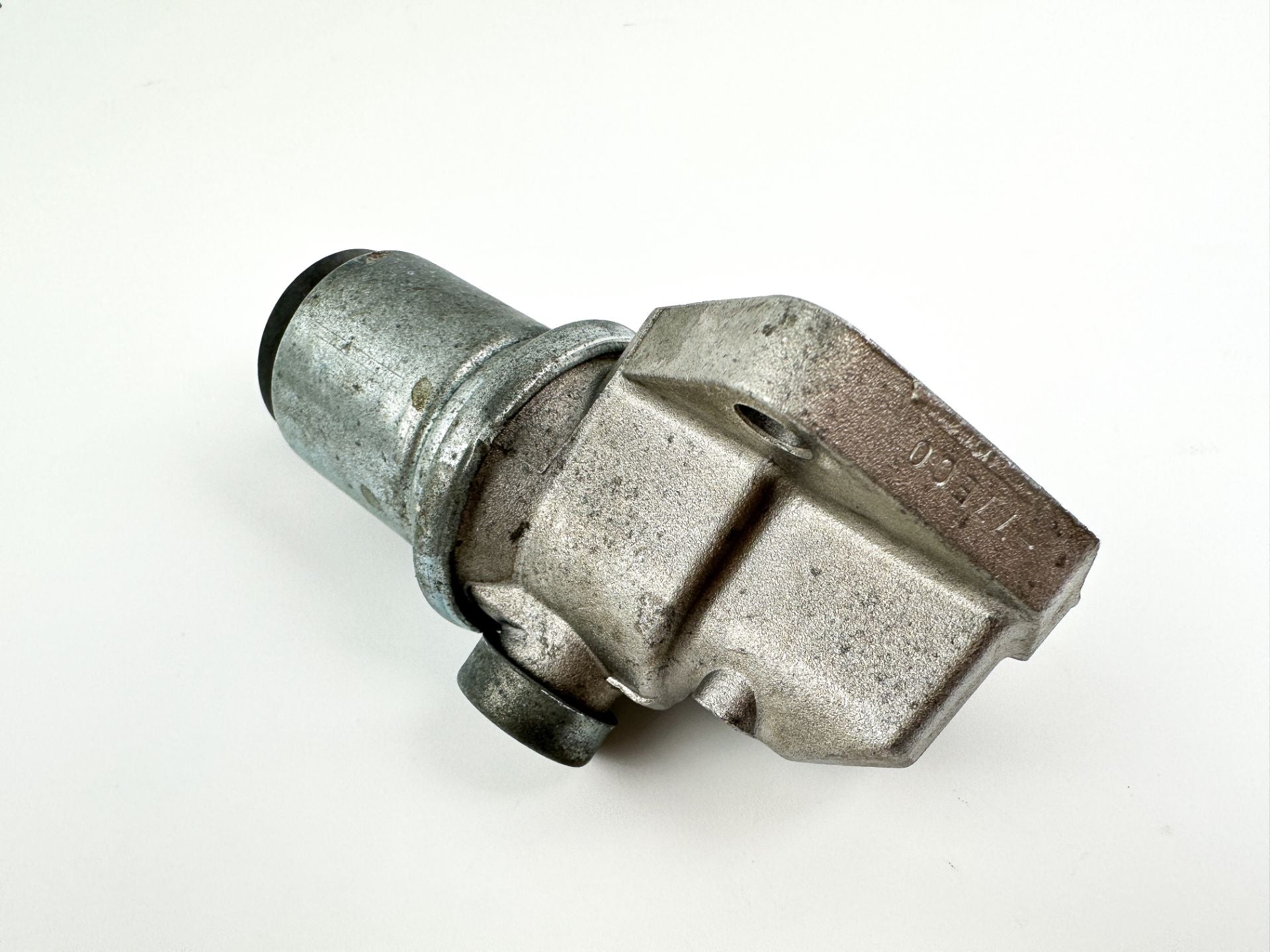 2005 Suzuki 140 HP 4 Stroke Outboard IAC Idle Air Control Valve 18137-77E00 OEM