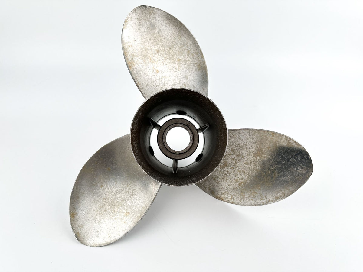 Mercury 48-18278A46 15 1/2 x 17 Propeller Outboard Engine Standard Rotation RH