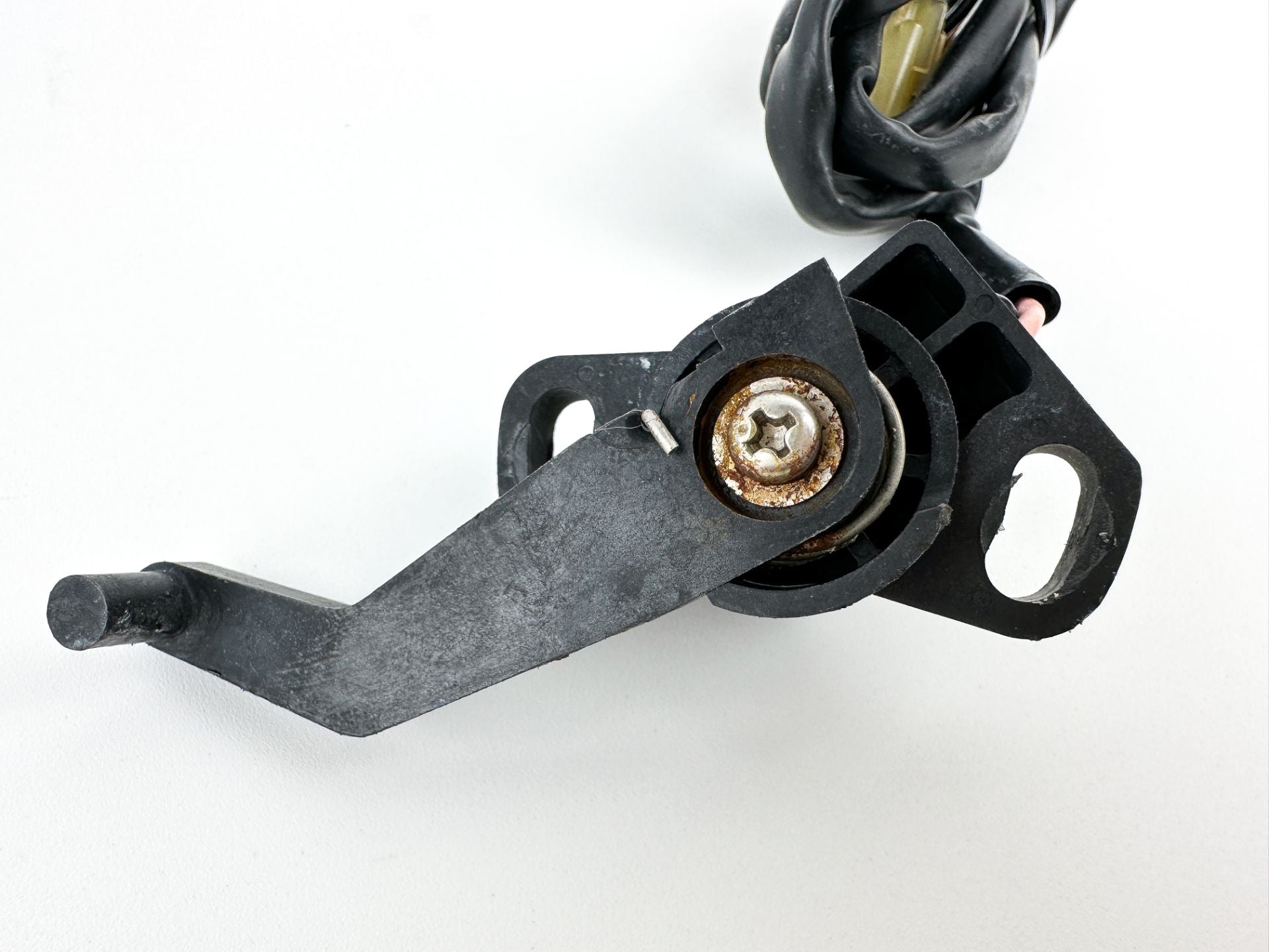 2007 Yamaha 250 HP 4 Stroke Outboard Trim Sender Unit Sensor 69J-83672-10-00 OEM