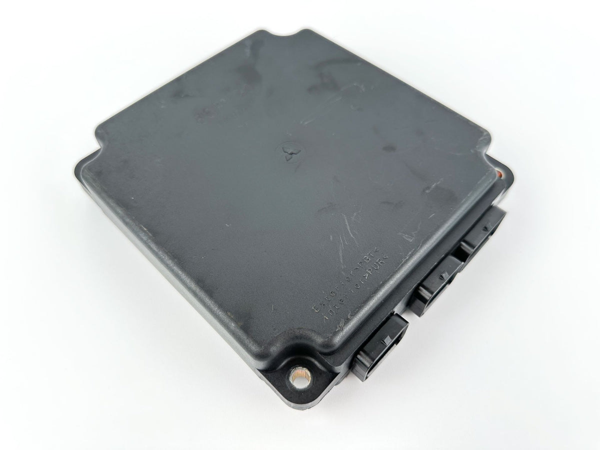 2002 Yamaha 200 HP 2 Stroke Outboard Engine Control Unit ECU 68F-8591A-20-00 OEM