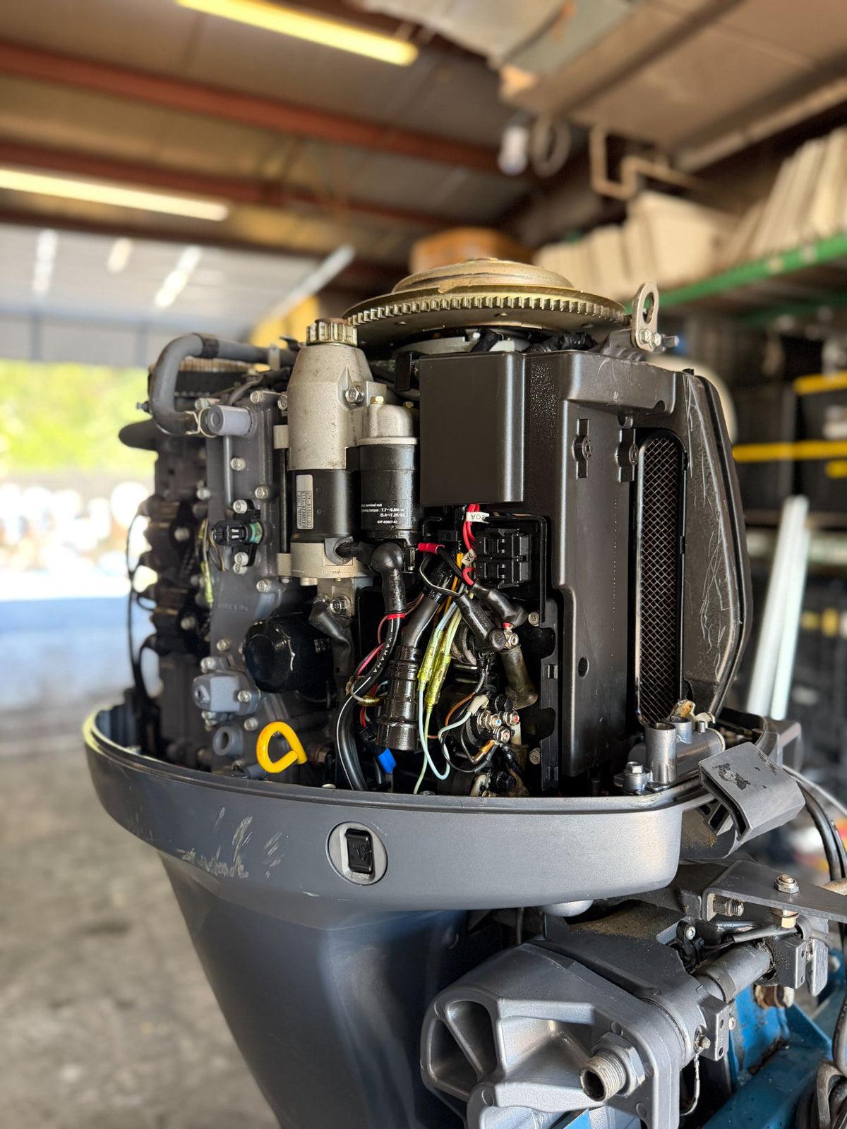 2003 Yamaha 75HP 4 Stroke Outboard Engine W/ 20" Shaft Carbureted
