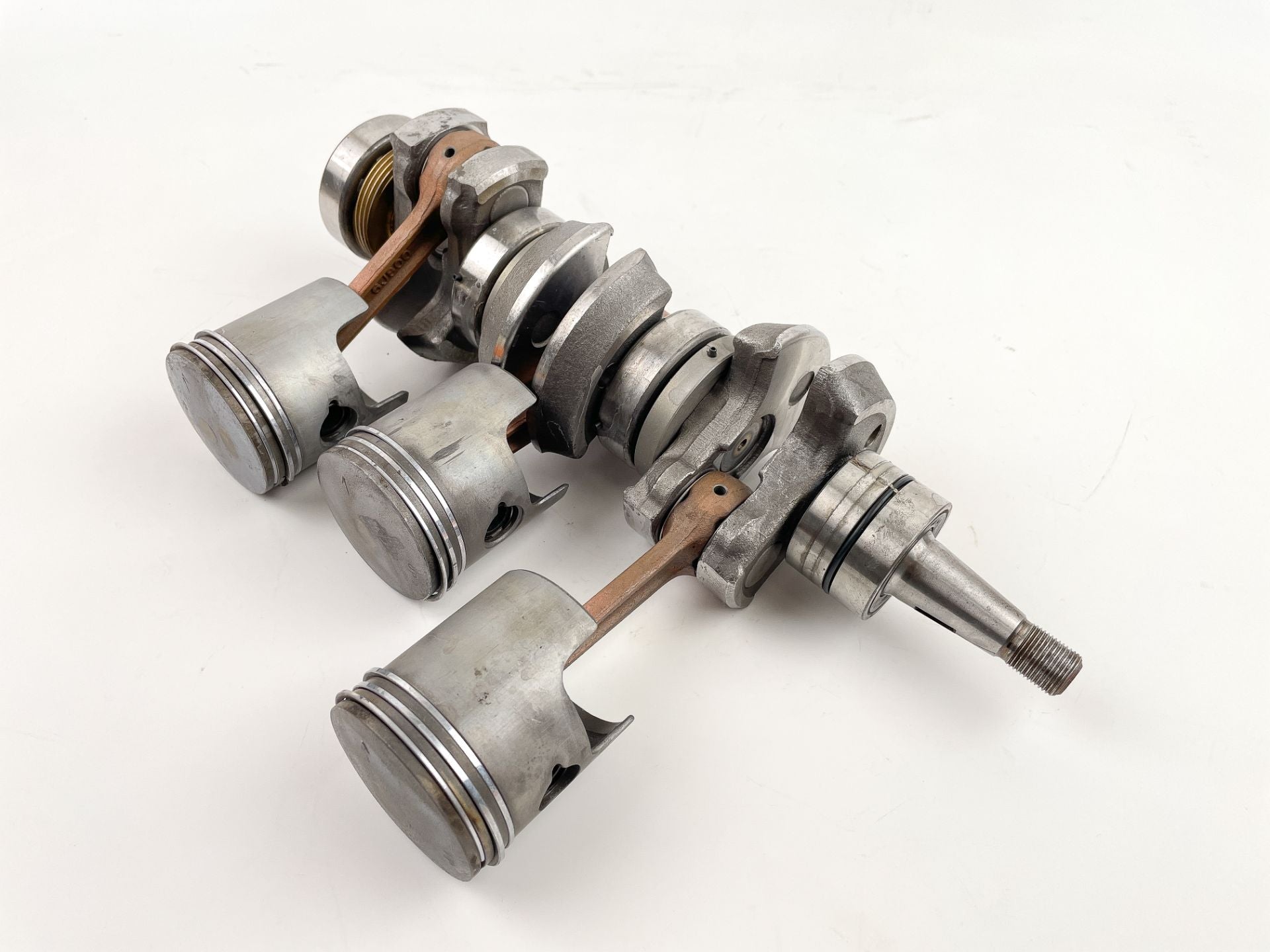 1990 Yamaha 30 HP 2 Stroke Outboard Crankshaft 6J8-11400-11-00 OEM