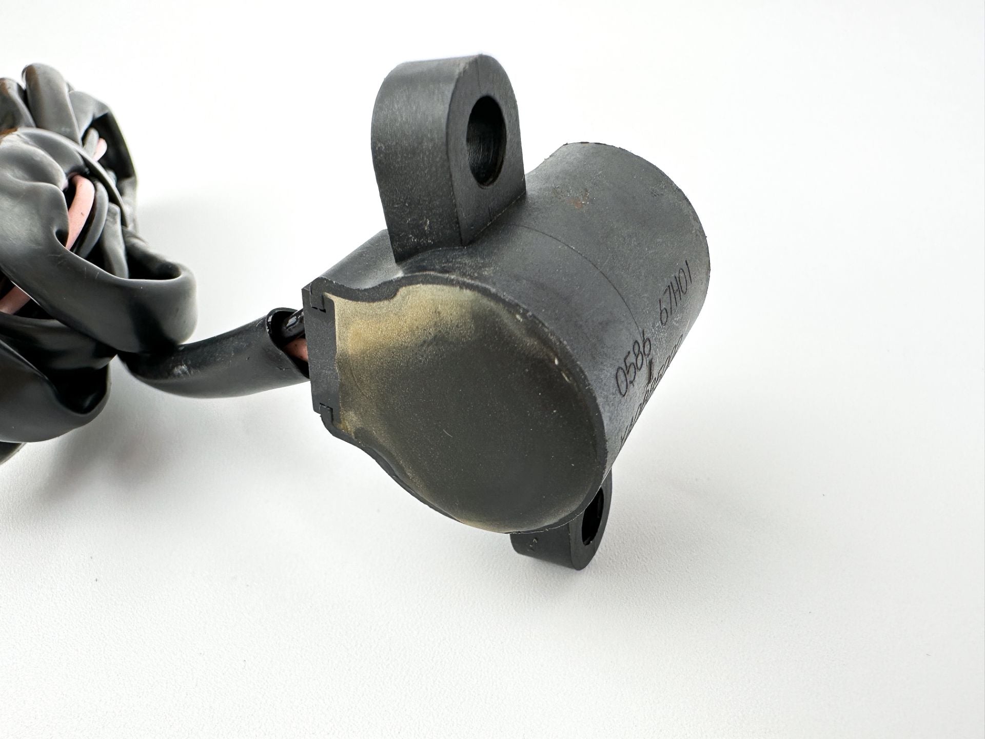 Yamaha Outboard 4 Stroke Trim Sender Sending Unit Senor 67H-83672-01-00